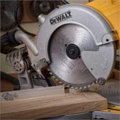 Lame DEWALT Scie Circulaire Stationnaire Extreme Workshop 250x30mm - DT4323-QZ -Accessoires scies circulaires Soldes DEW DT4323QZ 05